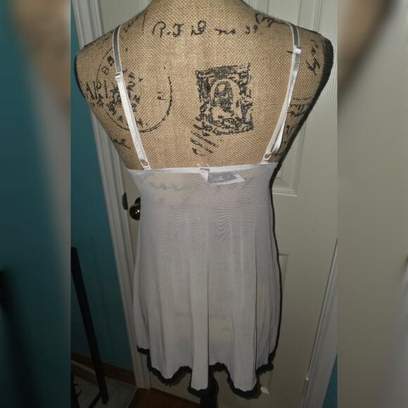Flora's Follies Black & White Ruffled Sheer Babydoll Lingerie Chemis - Picture 3 of 4